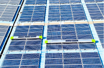 工商业屋顶光伏板清洁机器人,都有哪些类型?