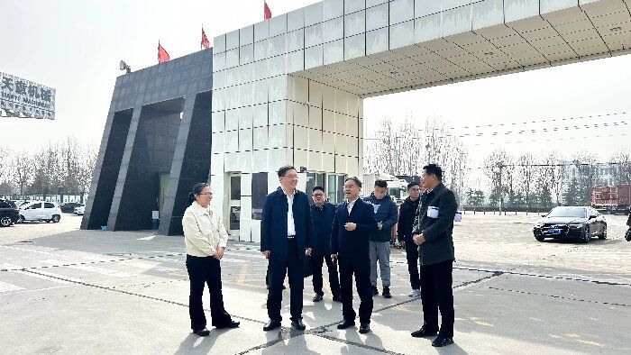 Wang Jian, Secretary of the Party Group and Director of the Municipal Natural Resources and Planning Bureau, conducted a research on Tianyi Machinery