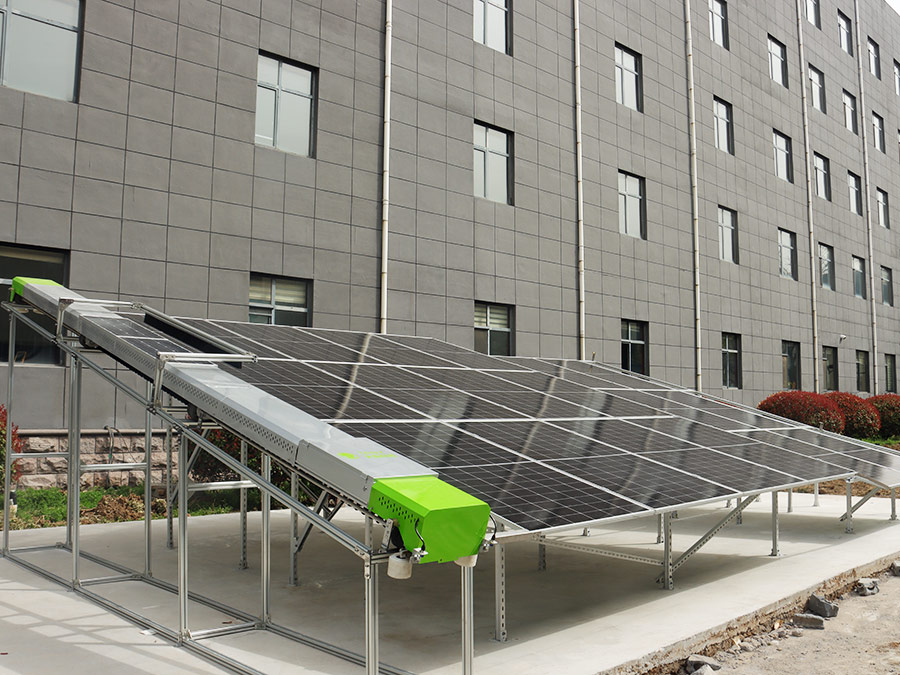 地面电站单机清扫机器人