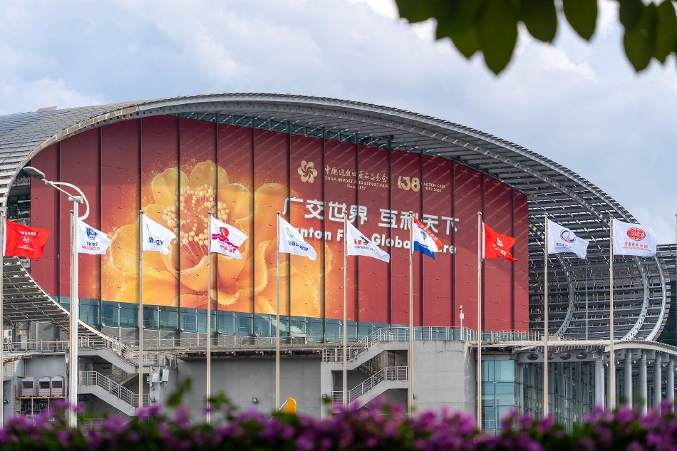 2a71-01d5cb0cb44abf1482146f13d285dfe7