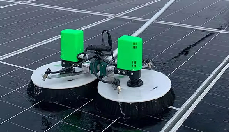 天意高科光伏板清洁机器人：赋能光伏运维智能化，破解效率与成本双重难题